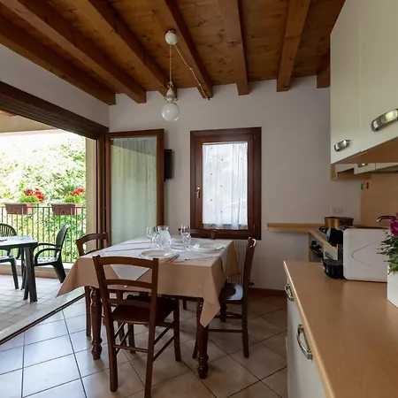Летний дом Agriturismo L'acero Rosso Сачиле