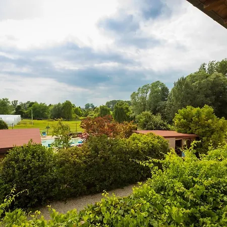 Agriturismo L'acero Rosso Сачиле