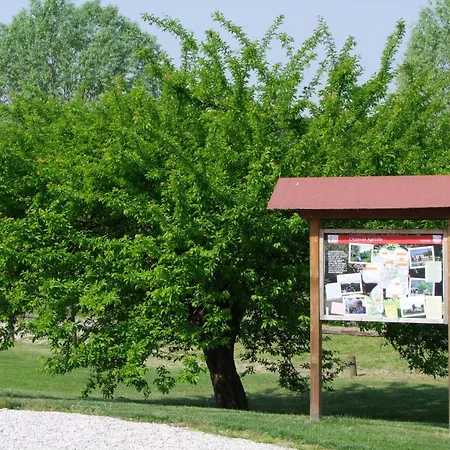Agriturismo L'acero Rosso Летний дом