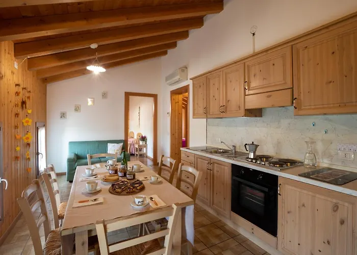 L'acero Rosso Σατσίλε